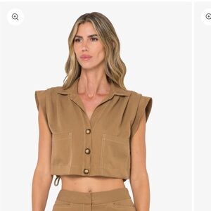 JBQ Preen Top in Caramel. NWT. Size L